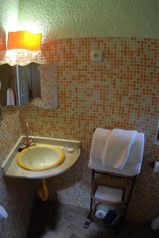 Apartamentos Rurales Ecopangea Valverde de la Vera Quarto foto